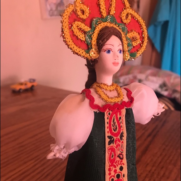 Souvenir - Picture 1 of 2